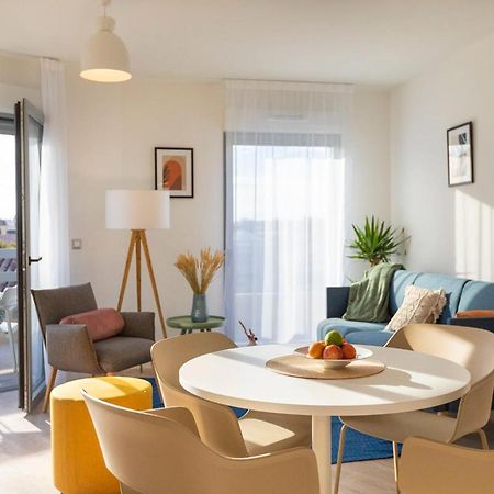 Oh Activ Nimes Aparthotel Luaran gambar